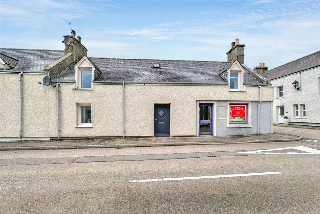 Property photo 1 of 18