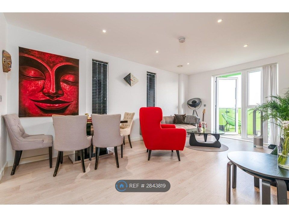Property photo 2 of 11 Dining Area