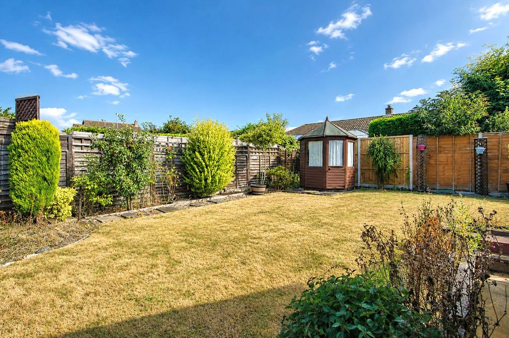 Property photo 3 of 12