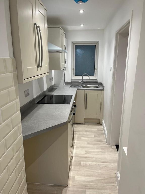 Property photo 1 of 9 Bc7Ed75B-B2F0-4A91-8Cf2-2De85A675A9A.Jpg