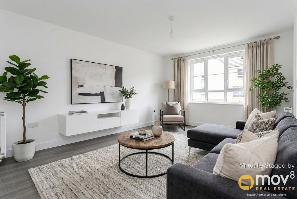 Property photo 2 of 31