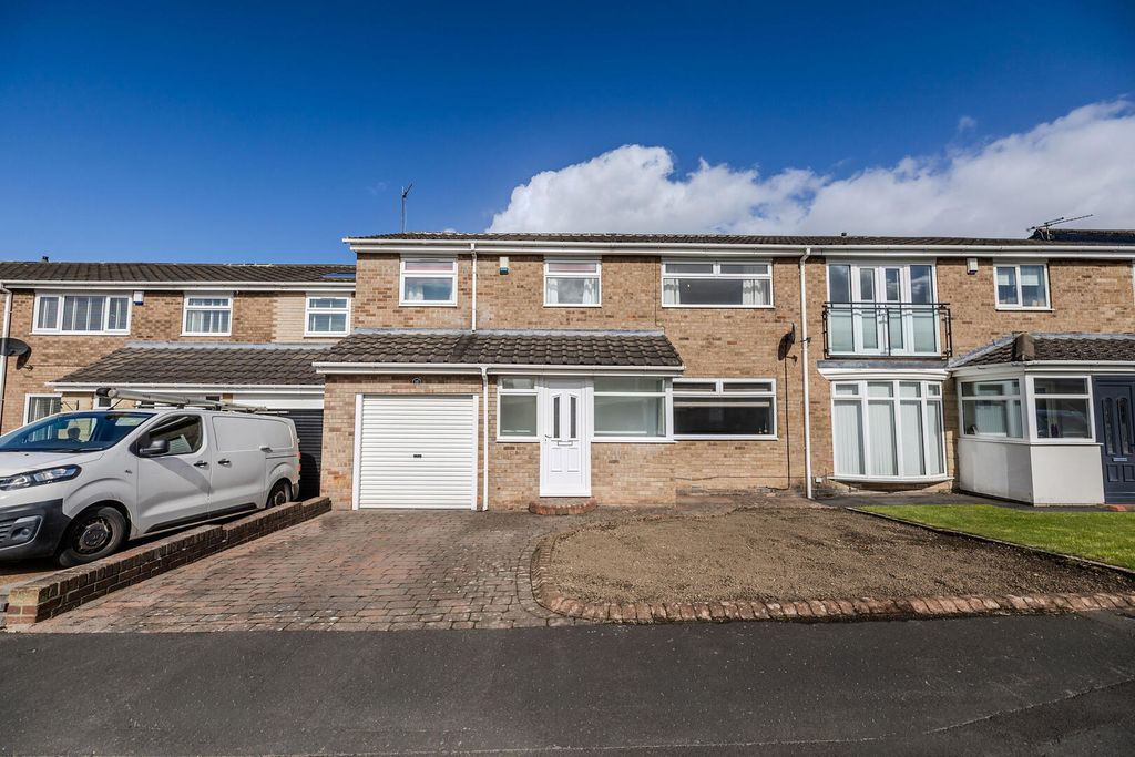 Property photo 1 of 39 Front (Exterior)