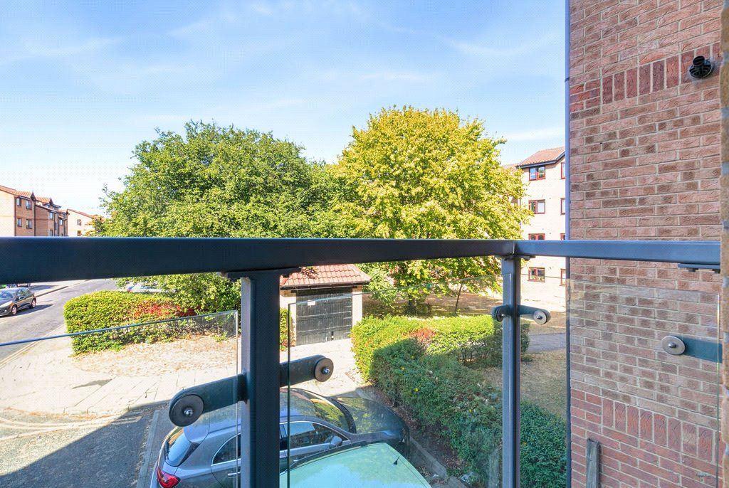 Property photo 3 of 20 Picture No. 17