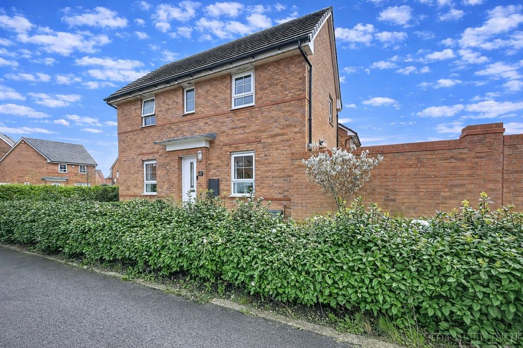 Property photo 1 of 41 5053173