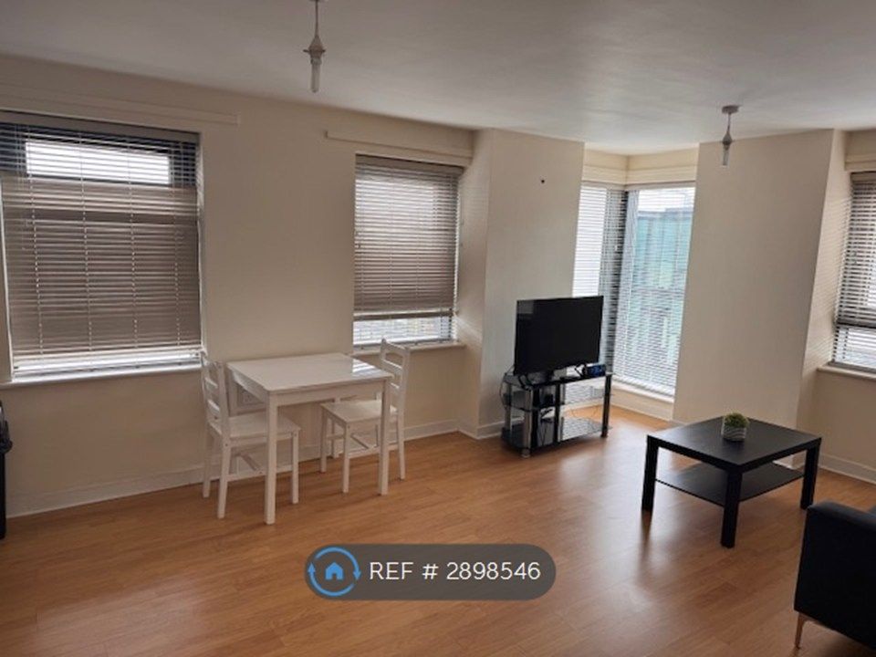 Property photo 3 of 7