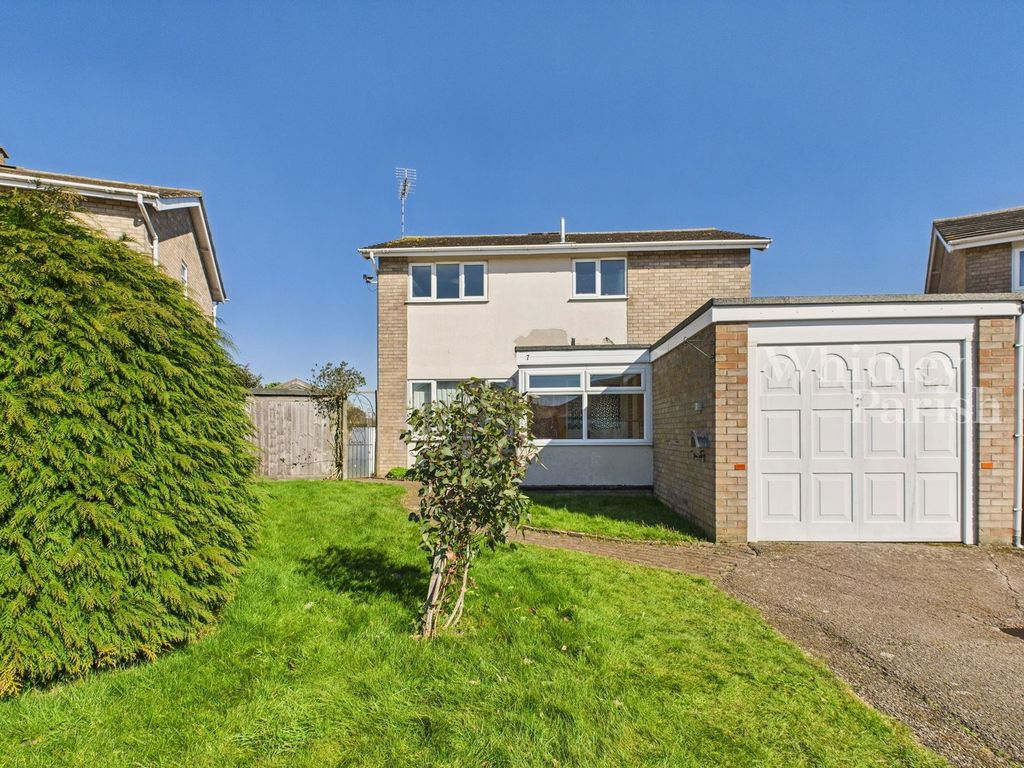 Property photo 2 of 15