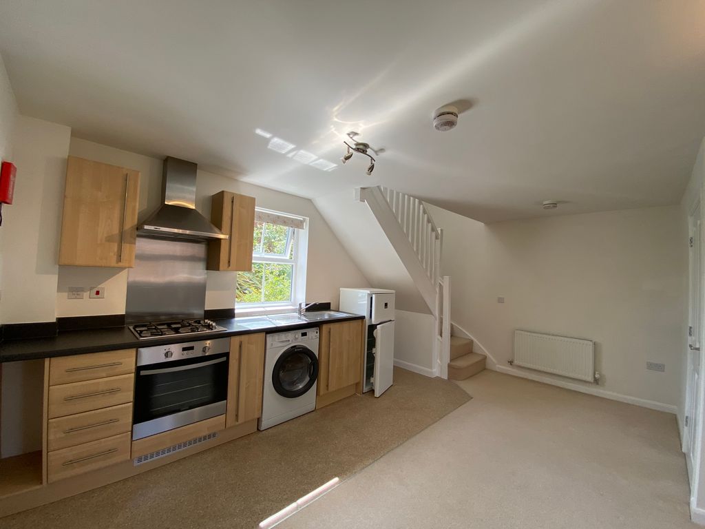Property photo 1 of 16 Image