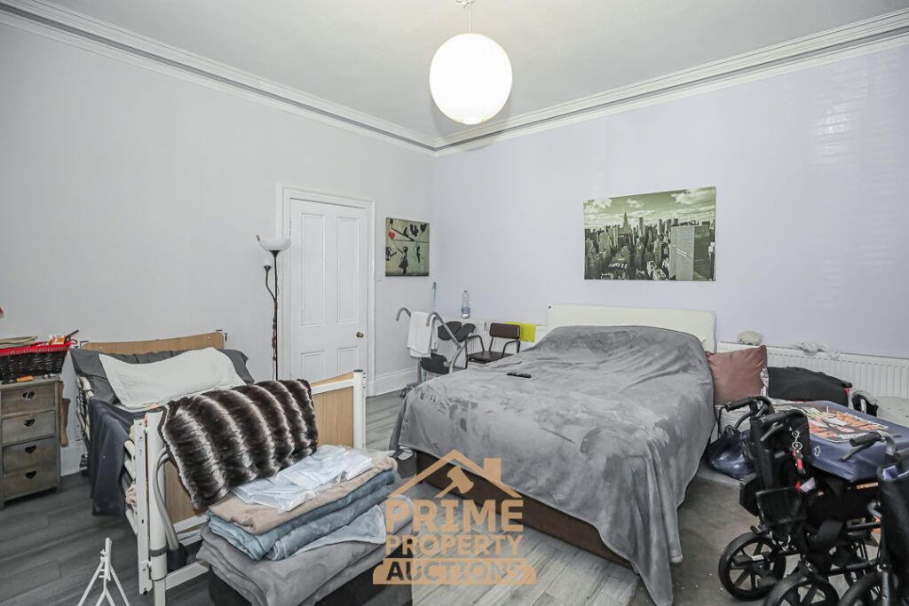 Property photo 2 of 29