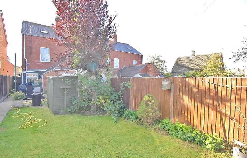 Property photo 1 of 18 Picture No. 12