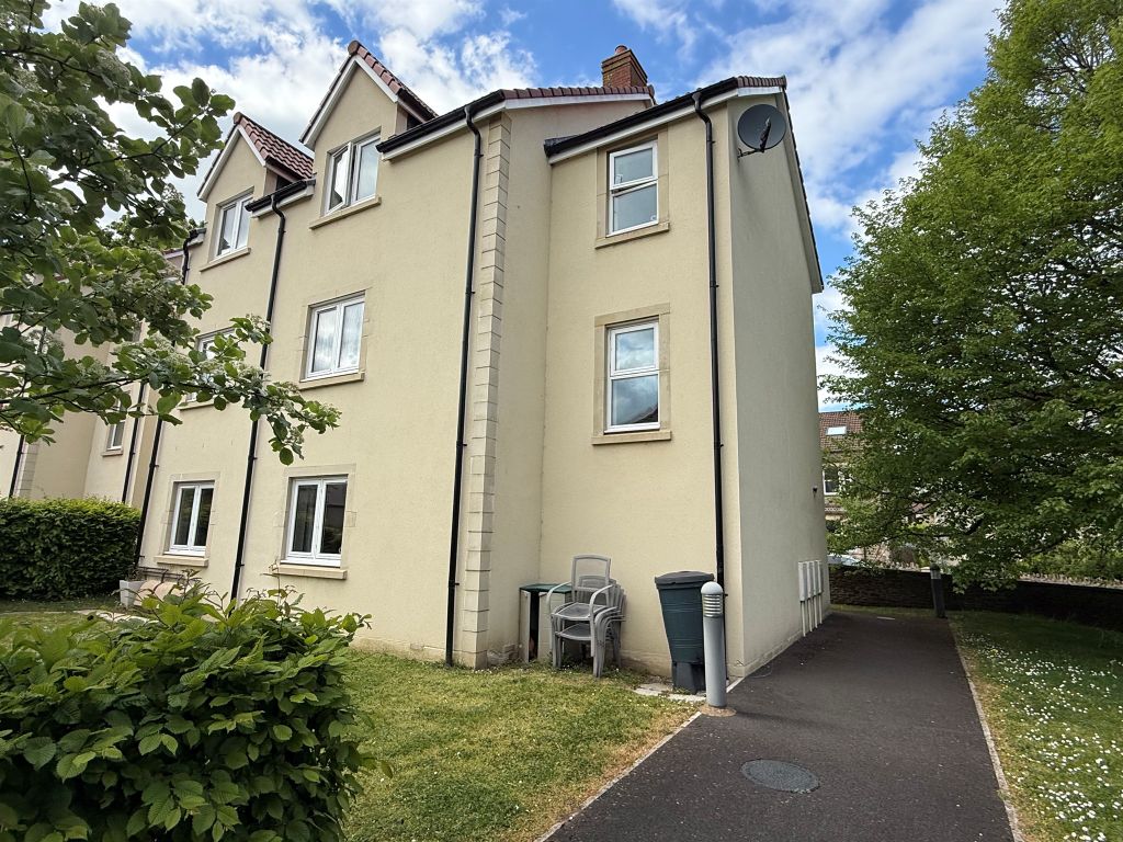 Property photo 1 of 19