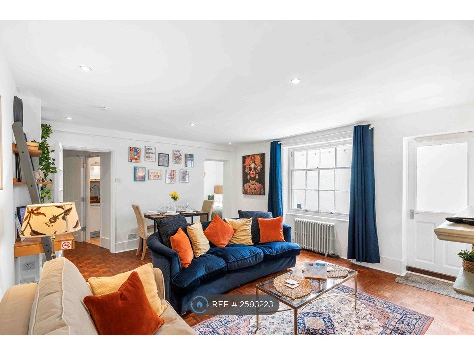 Property photo 1 of 11 Spacious Open Plan Living/Dining Area