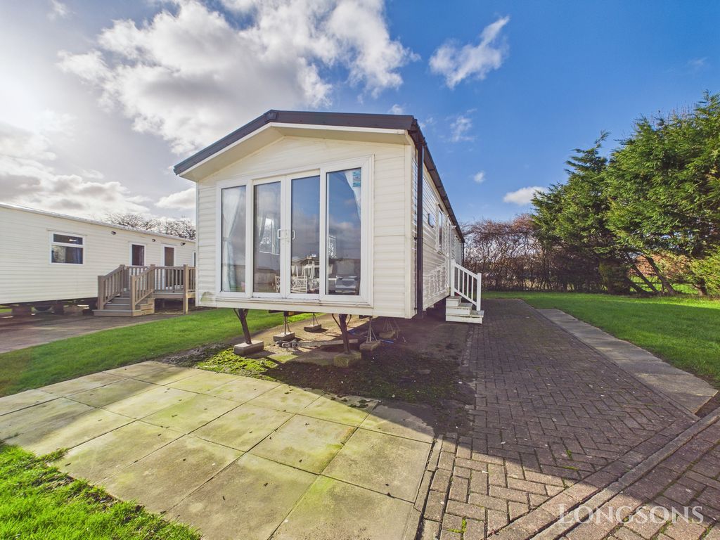 Property photo 1 of 17 Willerby Malton At Amble Links Holiday Park