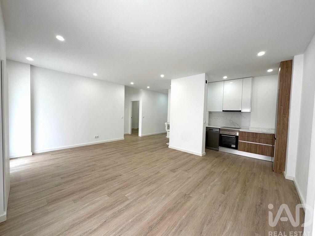 Property photo 3 of 40
