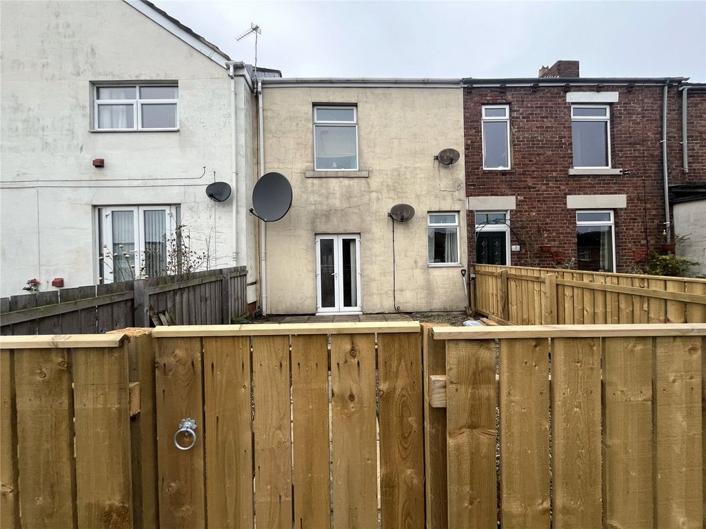 Property photo 1 of 14 Picture No. 13