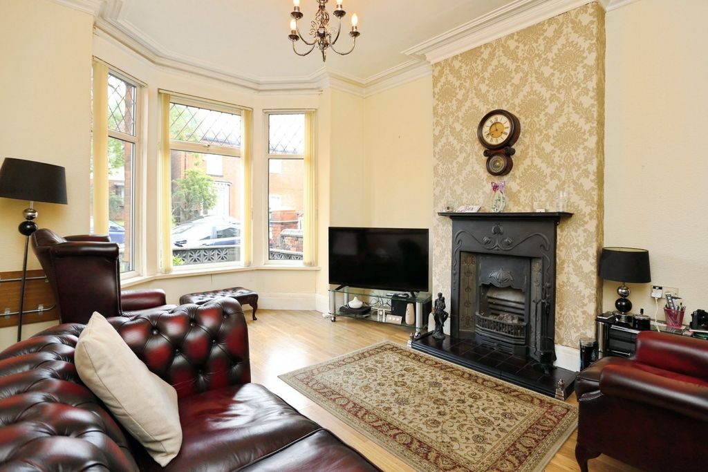 Property photo 3 of 17 Picture No. 12