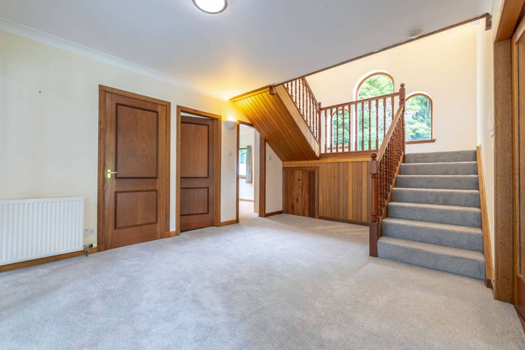 Property photo 3 of 30