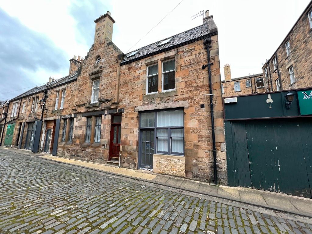 Property photo 1 of 8 Photo 1