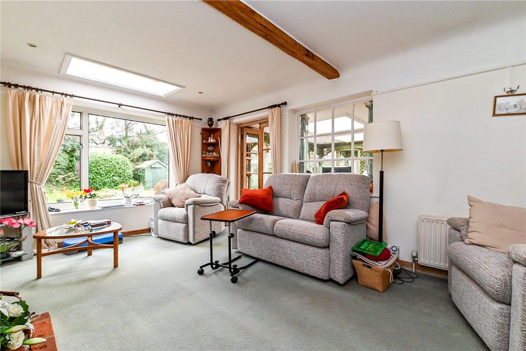 Property photo 2 of 16 Picture No. 22