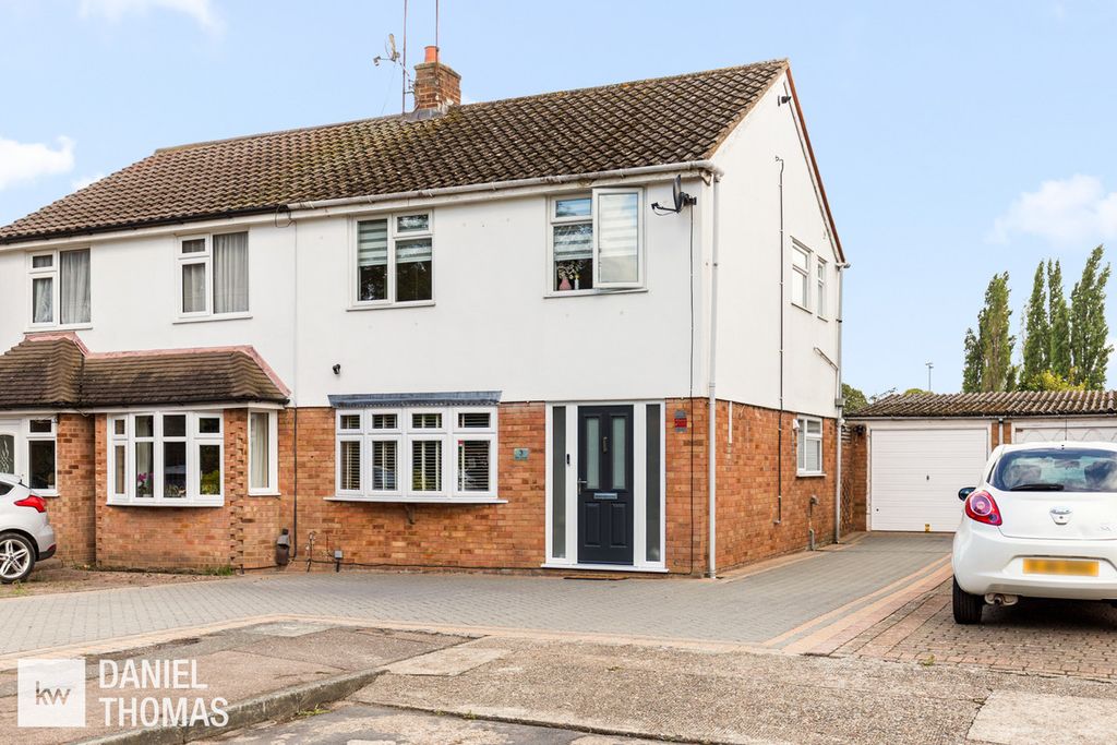 Property photo 1 of 30