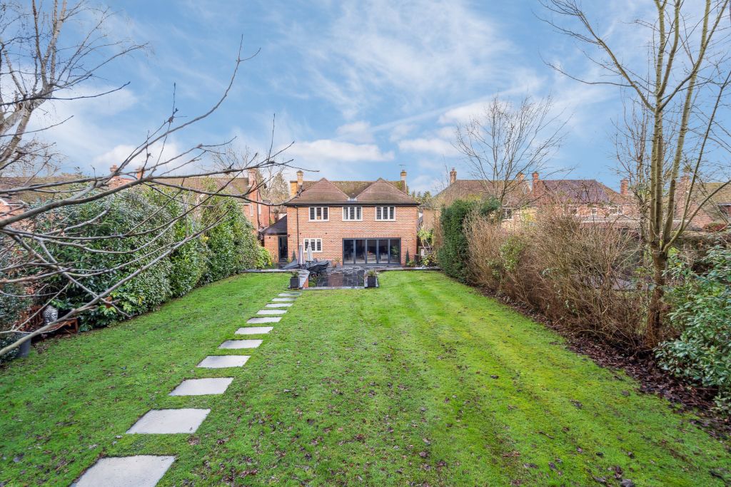 Property photo 3 of 23