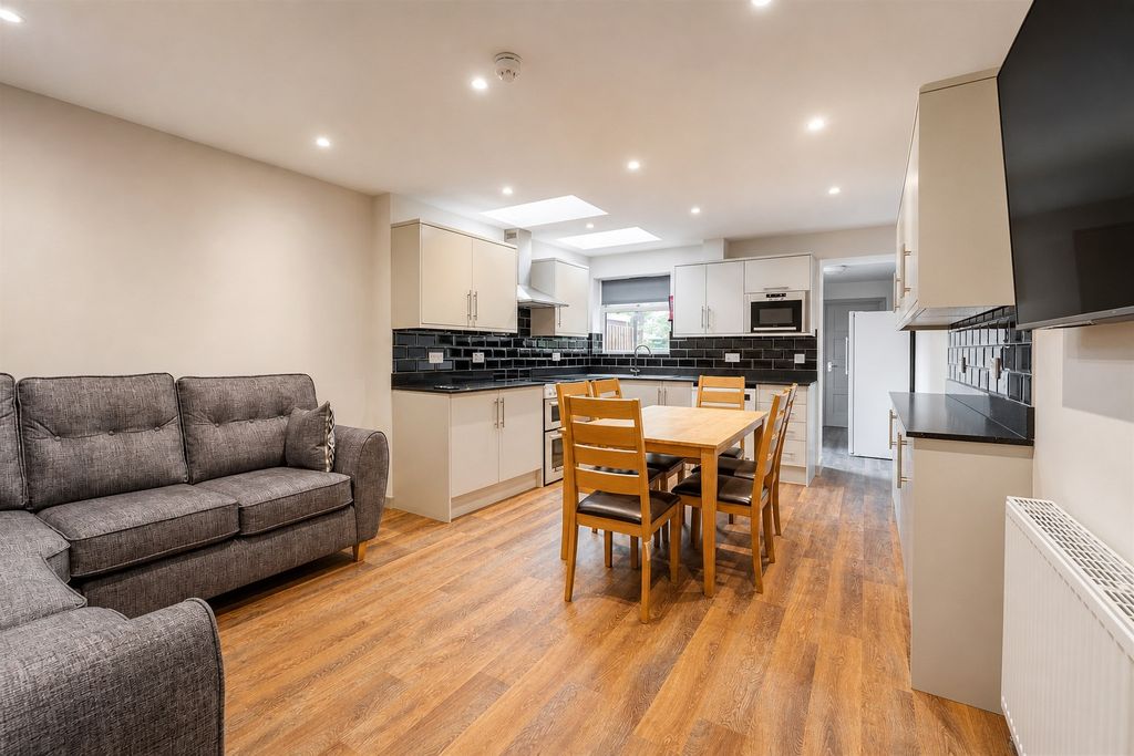 Property photo 2 of 17 Fas04924.Jpg