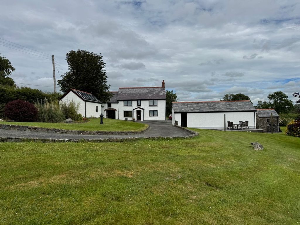 Property photo 3 of 72