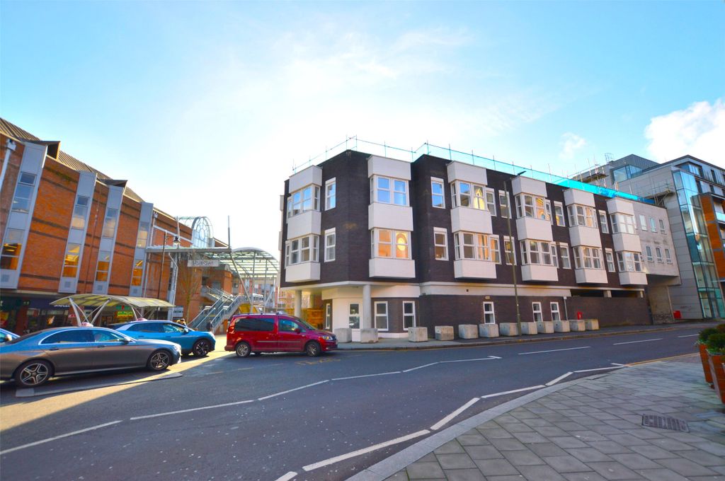 Property photo 3 of 8 Picture No. 14