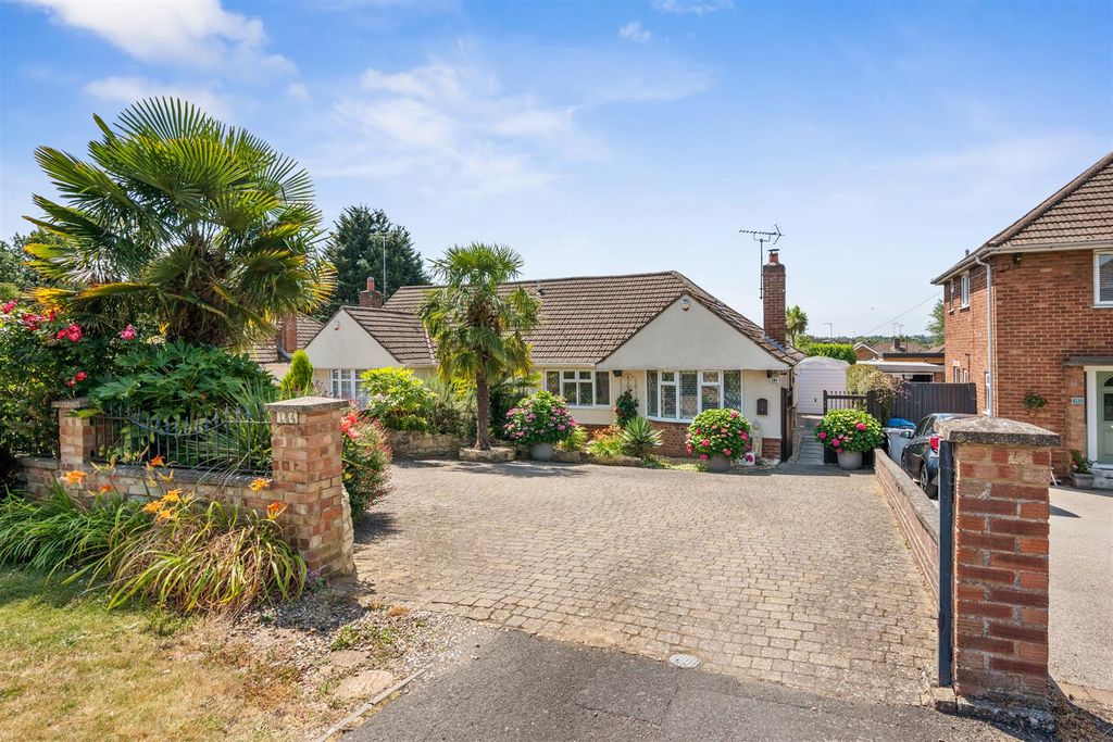 Property photo 1 of 31