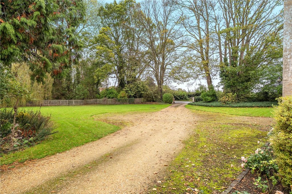 Property photo 2 of 21 Picture No. 04