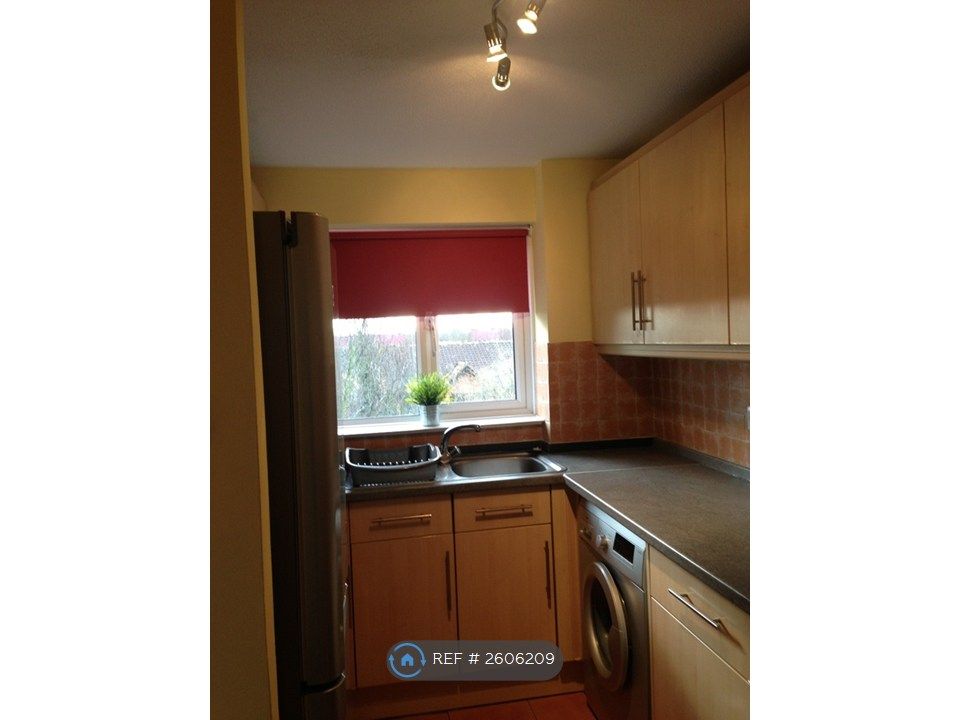 Property photo 3 of 11