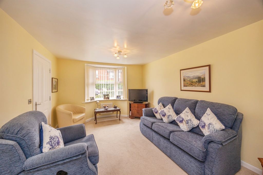 Property photo 2 of 26