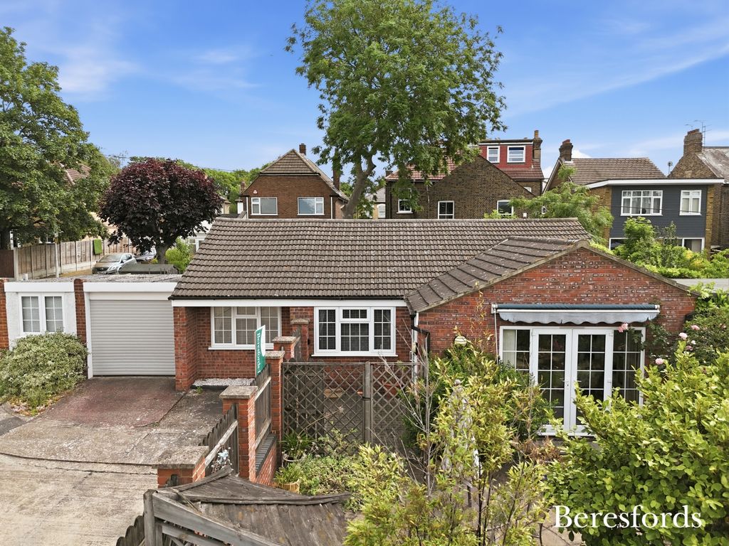 Property photo 1 of 17 Picture No. 22