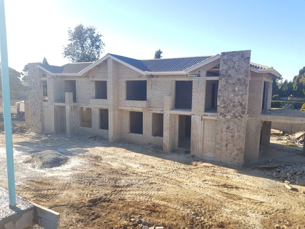 Property photo 2 of 25