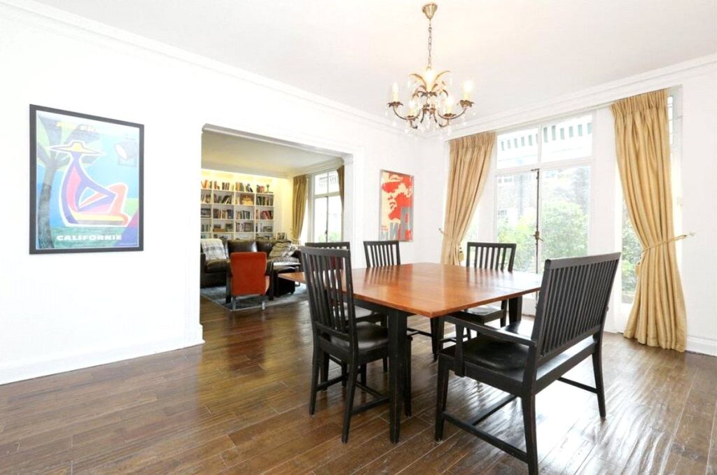 Property photo 2 of 11 Dininig Room