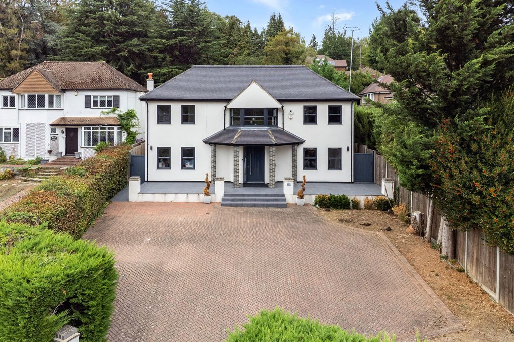 Property photo 1 of 25