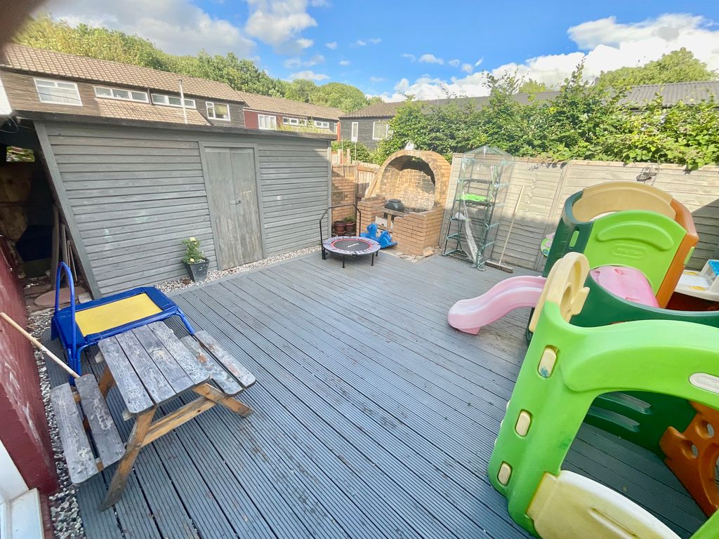 Property photo 3 of 16 3