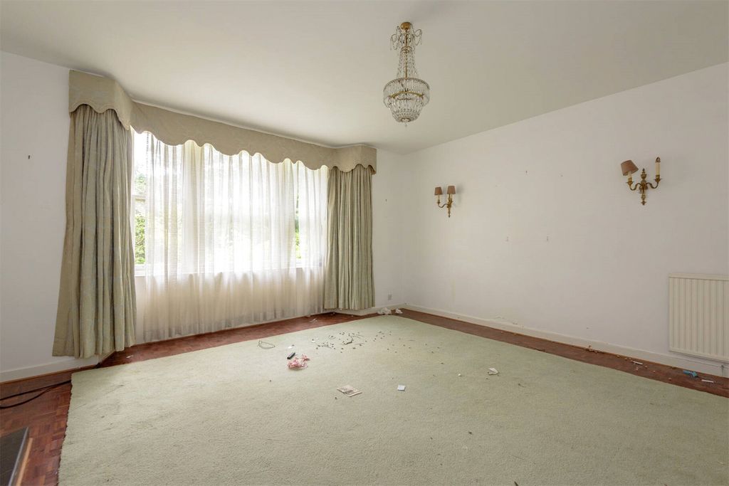 Property photo 3 of 19 Picture No. 13