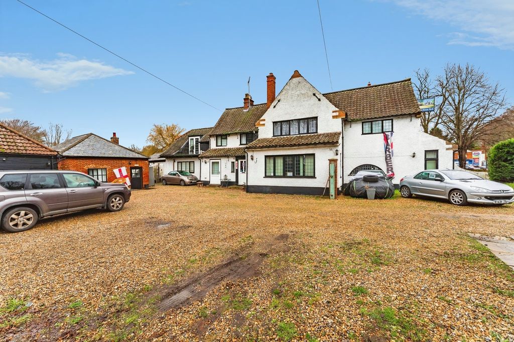 Property photo 1 of 34