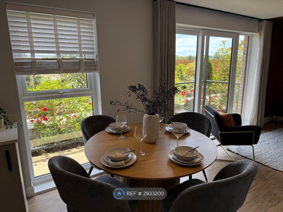 Property photo 2 of 3