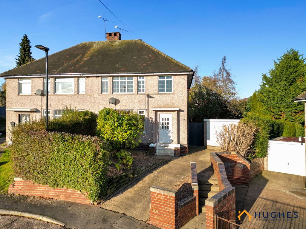 Property photo 1 of 27