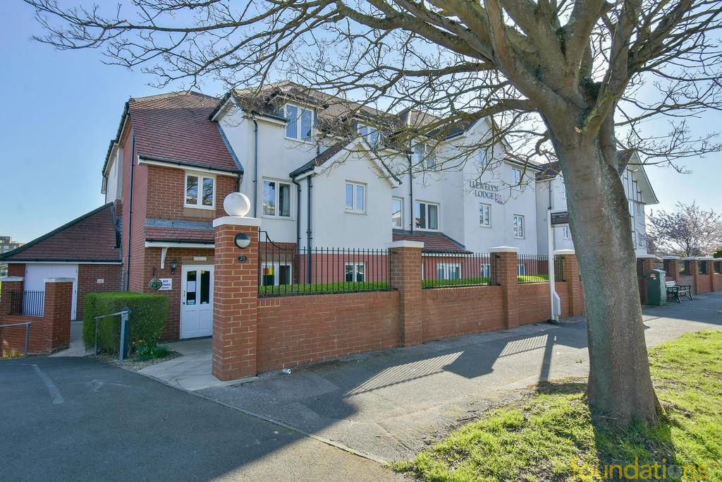 Property photo 1 of 10