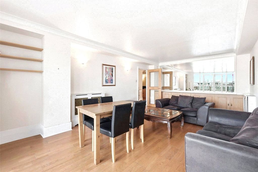 Property photo 2 of 18 Picture No. 17