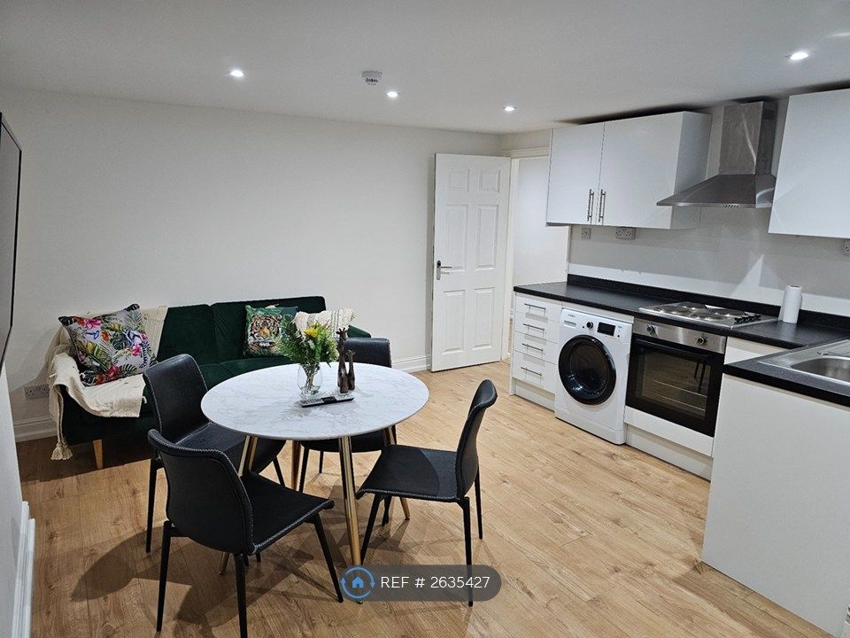 Property photo 1 of 7 Kitchen Diner, Sofa Bed