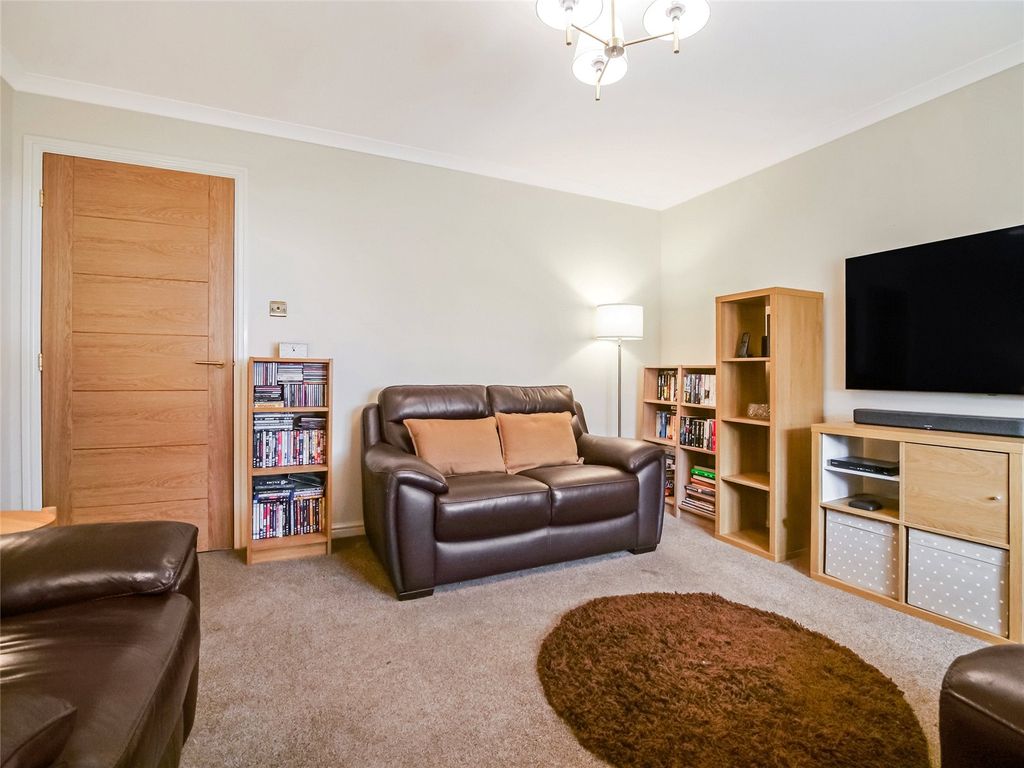 Property photo 3 of 15 Living Room