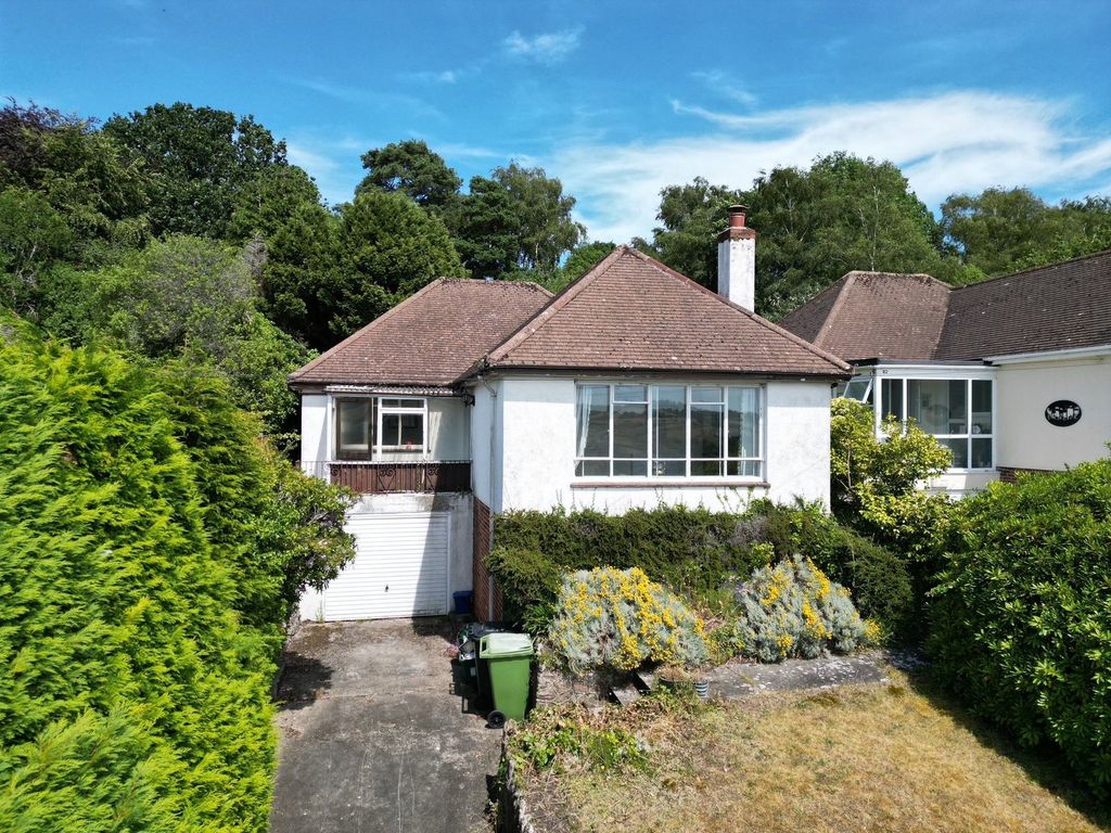 Property photo 1 of 31