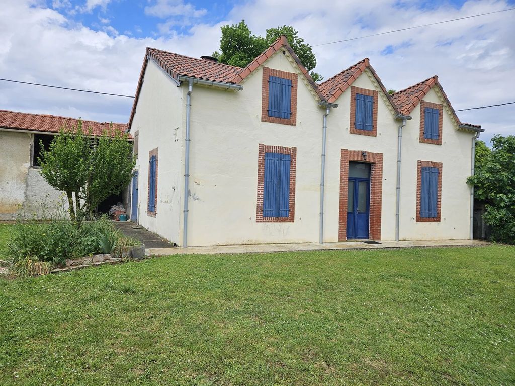 Property photo 1 of 23