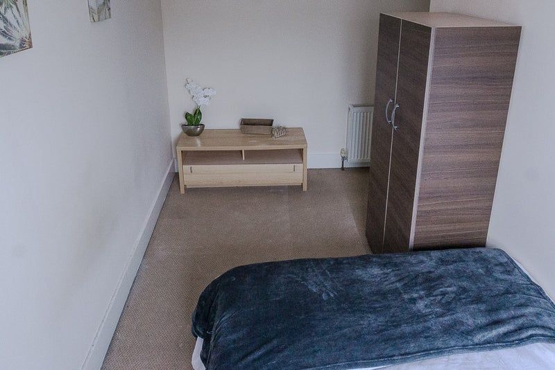 Property photo 3 of 13 Double Bedroom (£880) - Available 1st November