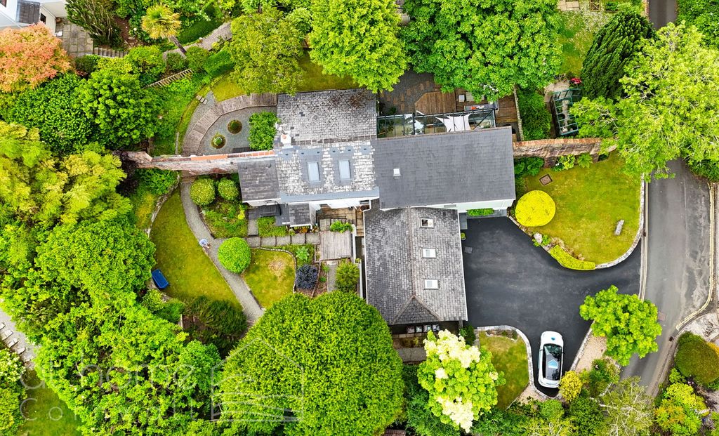 Property photo 1 of 70