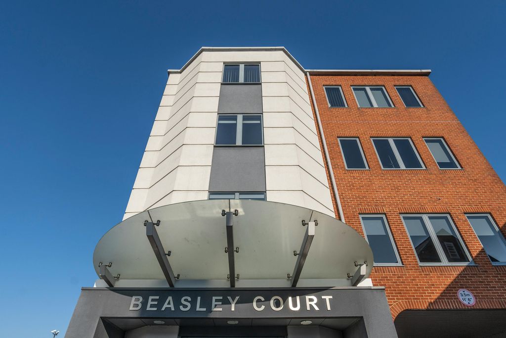 Property photo 3 of 22 Iw130223Gka028.Jpg