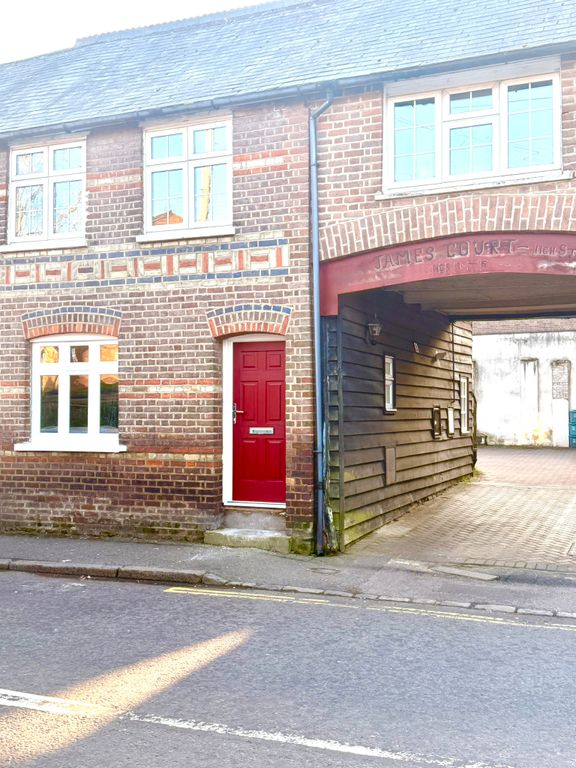 Property photo 3 of 12